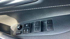 Toyota Corolla 1.8 VVT-i Hybrid Design 5dr CVT Hybrid Hatchback